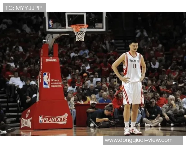 姚明防守型篮球风格解析与其在NBA历史中的影响力探讨