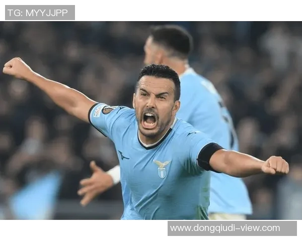 欧联杯精彩对决里昂大胜波尔图四球逆转点燃全场热情