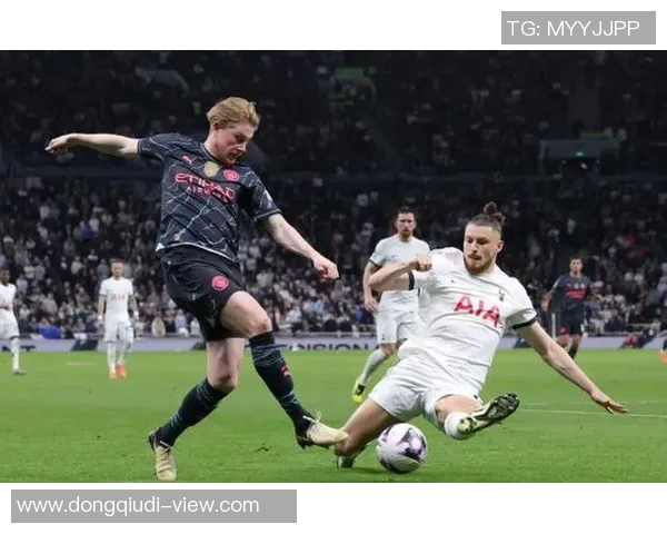 德甲热刺与波尔图激战成和帽子戏法瞬间点燃全场激情 德甲热刺与波尔图激战成和帽子戏法瞬间点燃全场激情