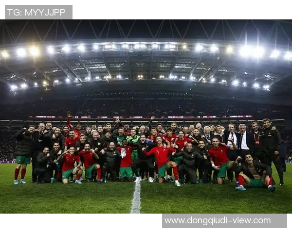 世界杯波尔图与里昂战平红牌事件引发全场热议与转会传闻